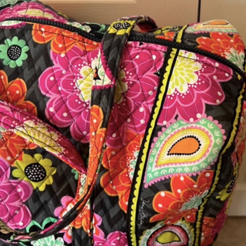 Vera Bradley Ziggy Zinnia Small Duffle Bag   Bright Print | Like New